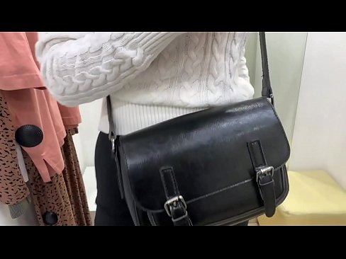 ❤️ Gənc qadın FeralBerry-nin fitinq otağında dildo ilə ictimai masturbasiyası ️❌ Porno az.filmepornonline.ru ❌️❤